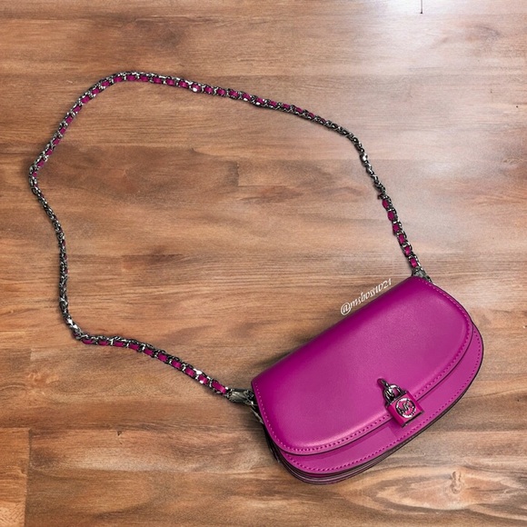 Michael Kors Mila Small Leather Shoulder Bag in Deep Fuchsia NWT - Picture 6 of 9